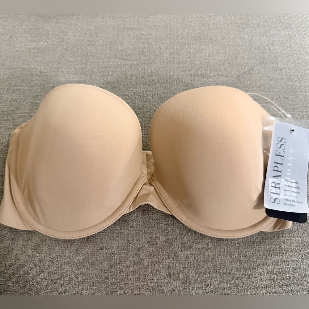 Natori Strapless Beige Bra. NWT‎